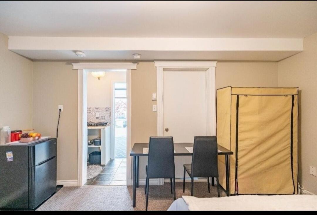 Triple K Cozy Private Suite In Portland Estate Halifax Exterior photo